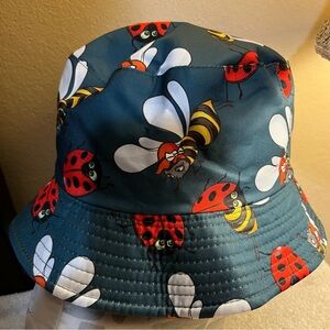 Colorful Ladybug/Bee Bucket Hat - New w/no tag